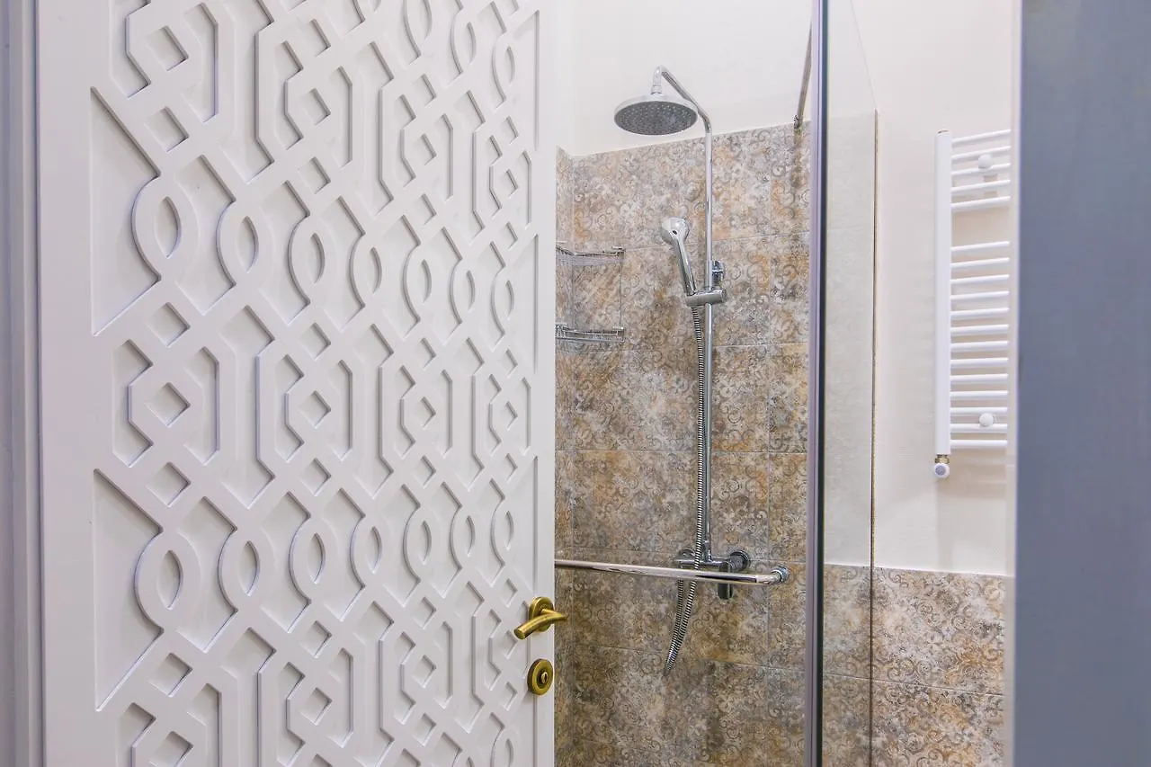 Kuxos Machabeli 1 Studio Apartment Tbilisi
